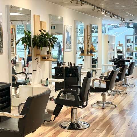 Hair Salon New Westminster Charm Champagne Beauty Salon