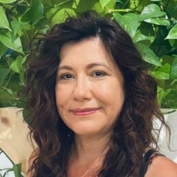 Senior Stylist
