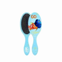 Wet Brush Finding Nemo2| Charm and Champagne 